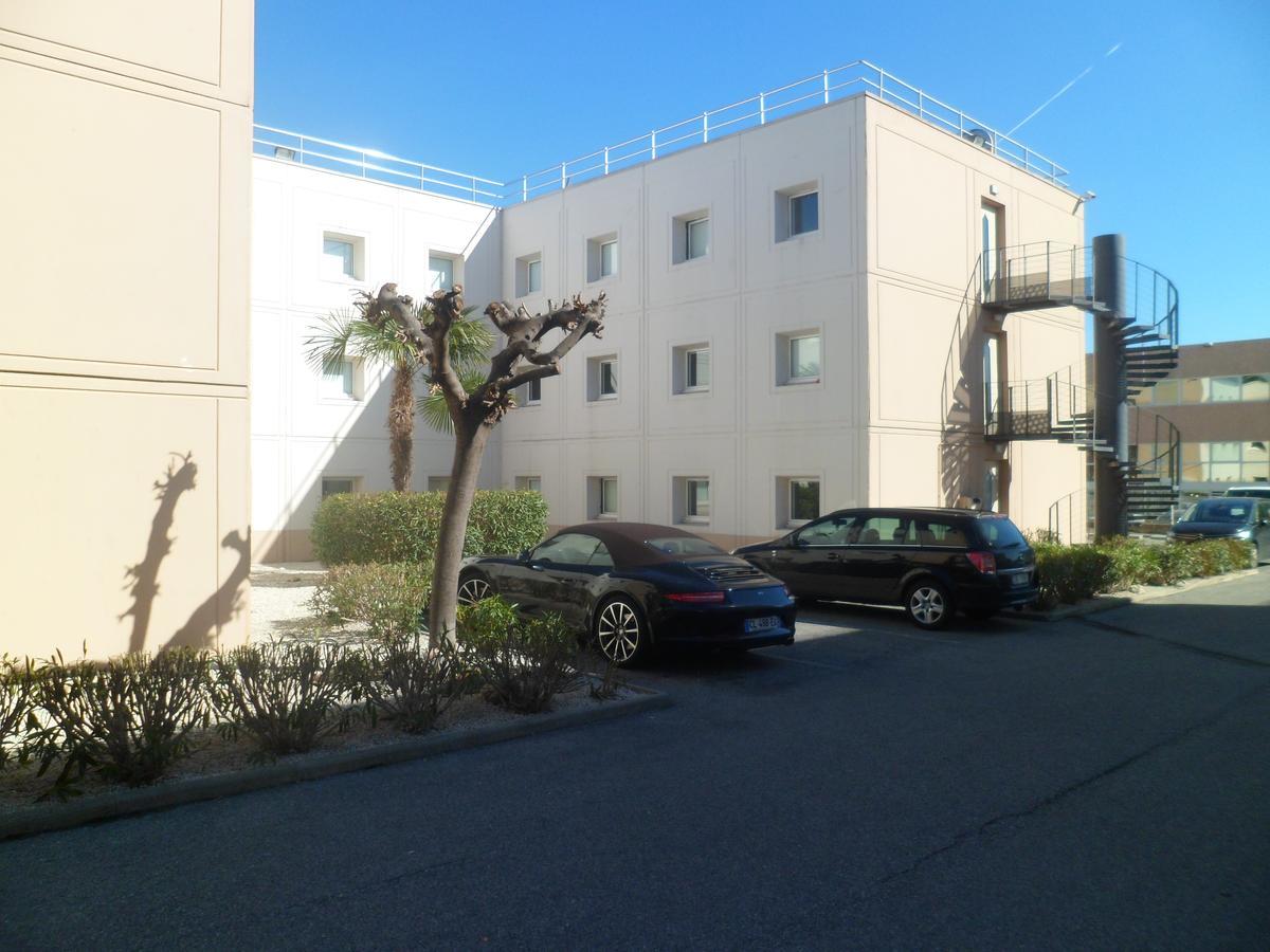 Hotelf1 Villeneuve Loubet 外观 照片